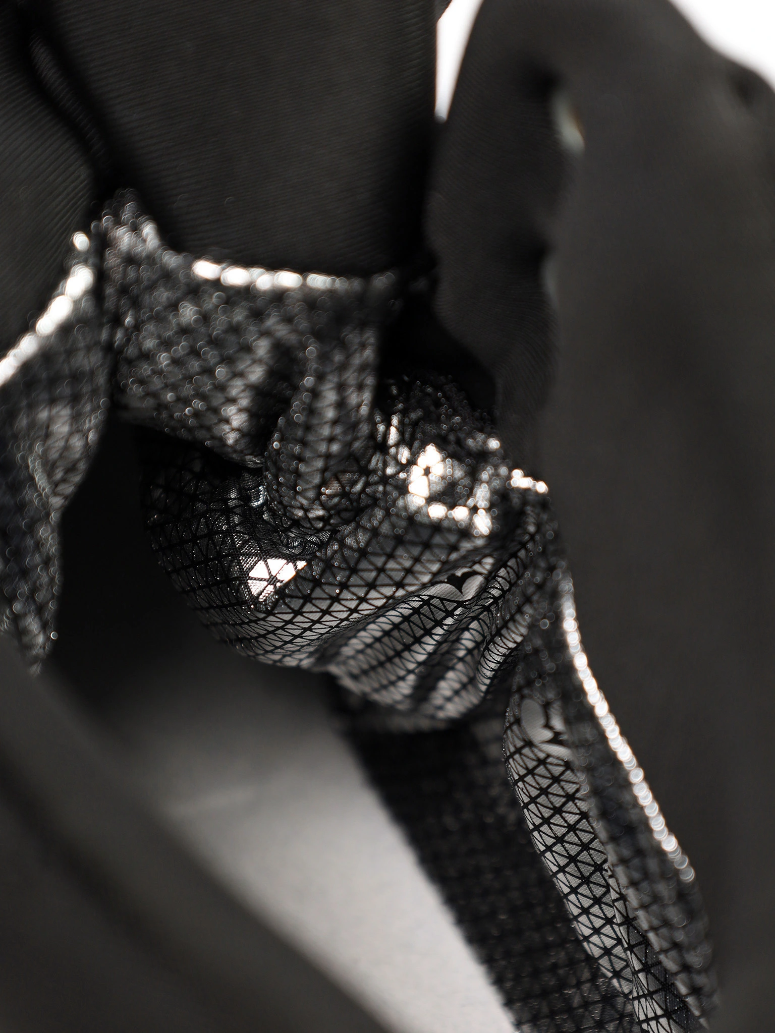 Ботинки черного цвета комбинированные на рельефной подошве